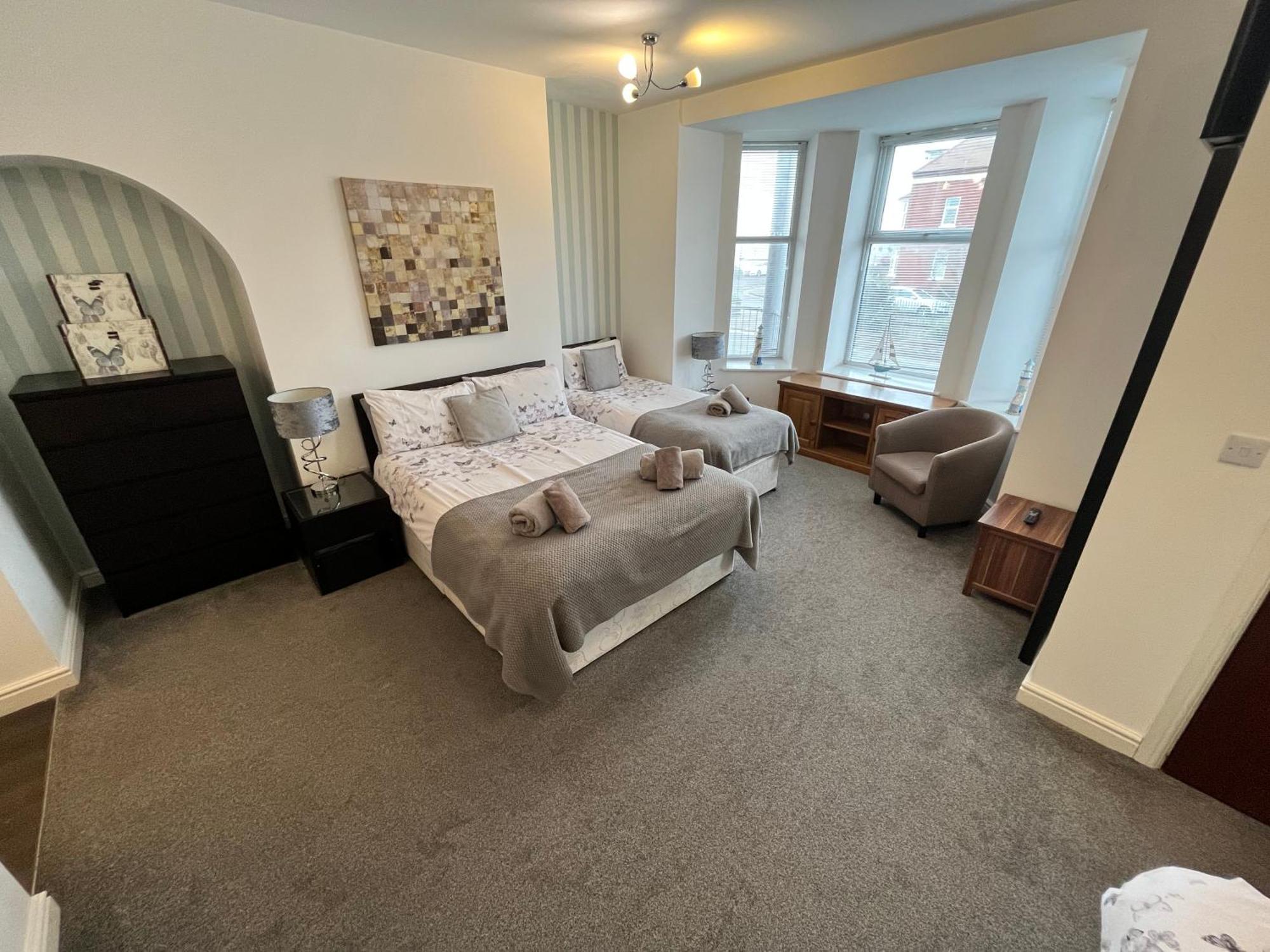 Apartment @52 *