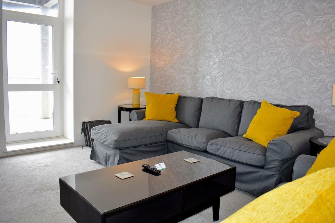 Apartment @52 *